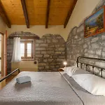 Anzici I Сasa de vacaciones Višnjan